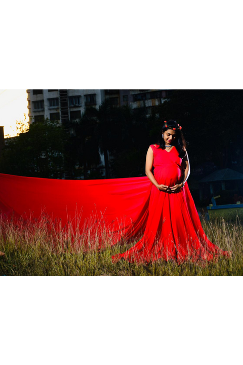 Attractive Groom Dresses for Pre Wedding Photoshoot: Swoon With Your Style